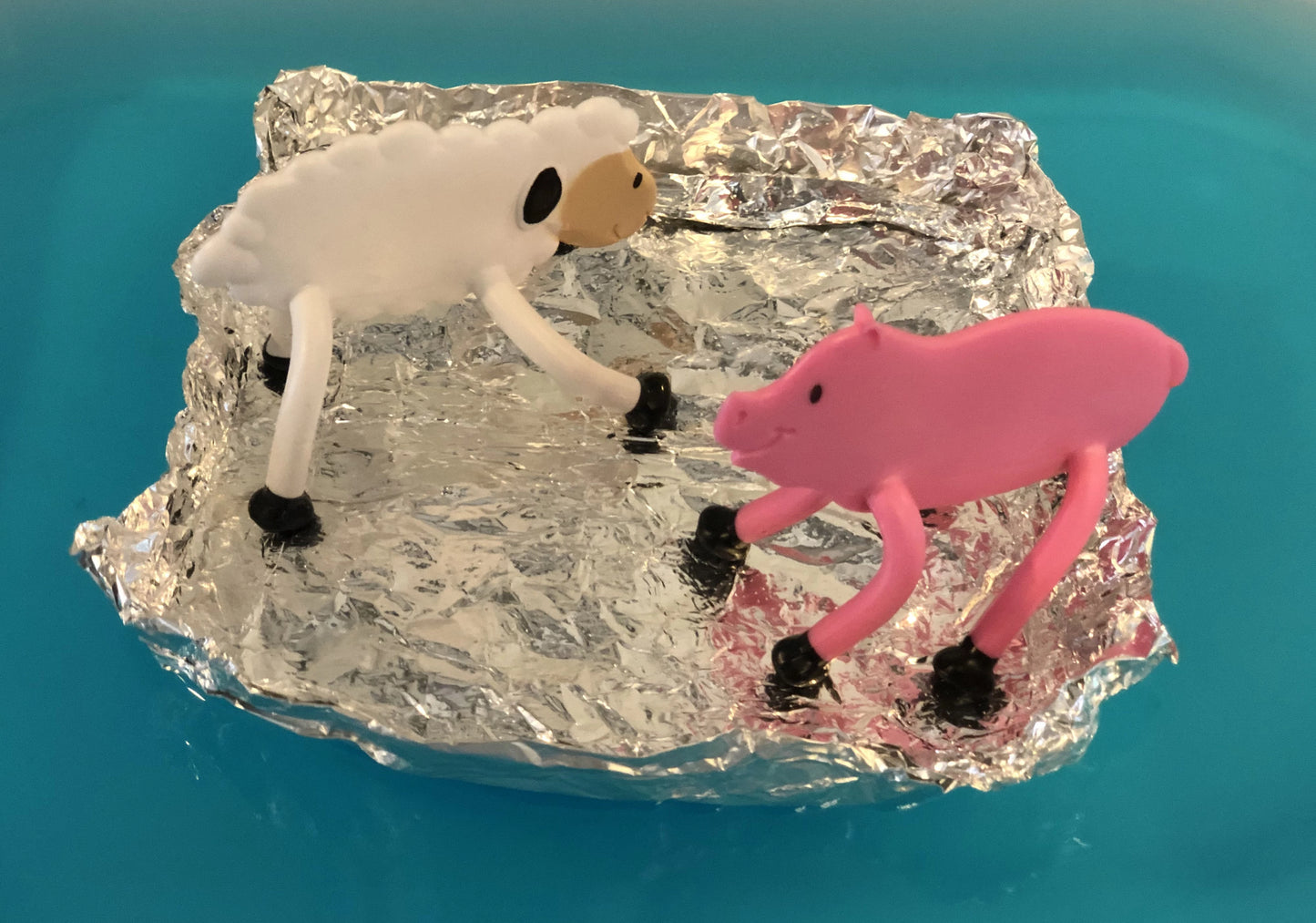 Foil Boat STEM project