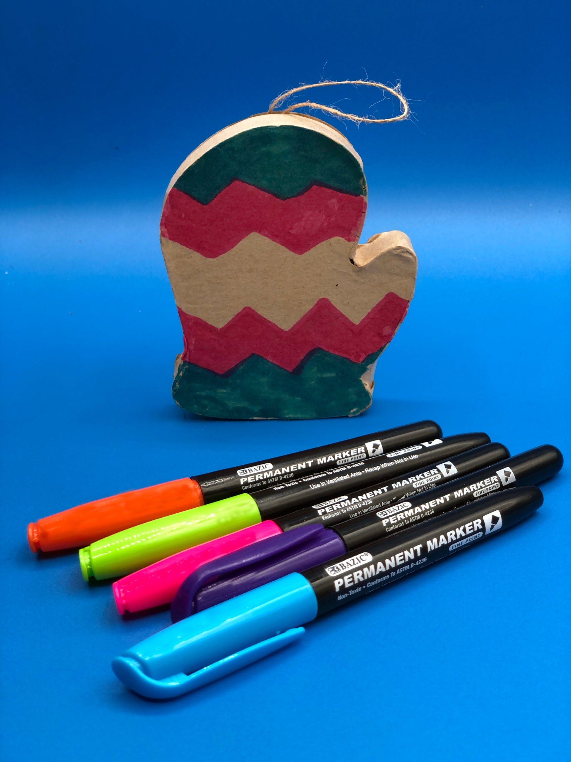 Mitten ornament 